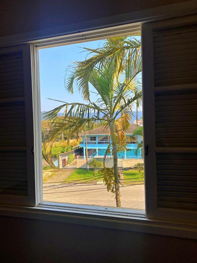 Apartamento Praia Grande Tenorio Pe Na Areia C/ Ar 우바투바 외부 사진